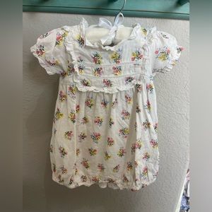 Mini Boden romper